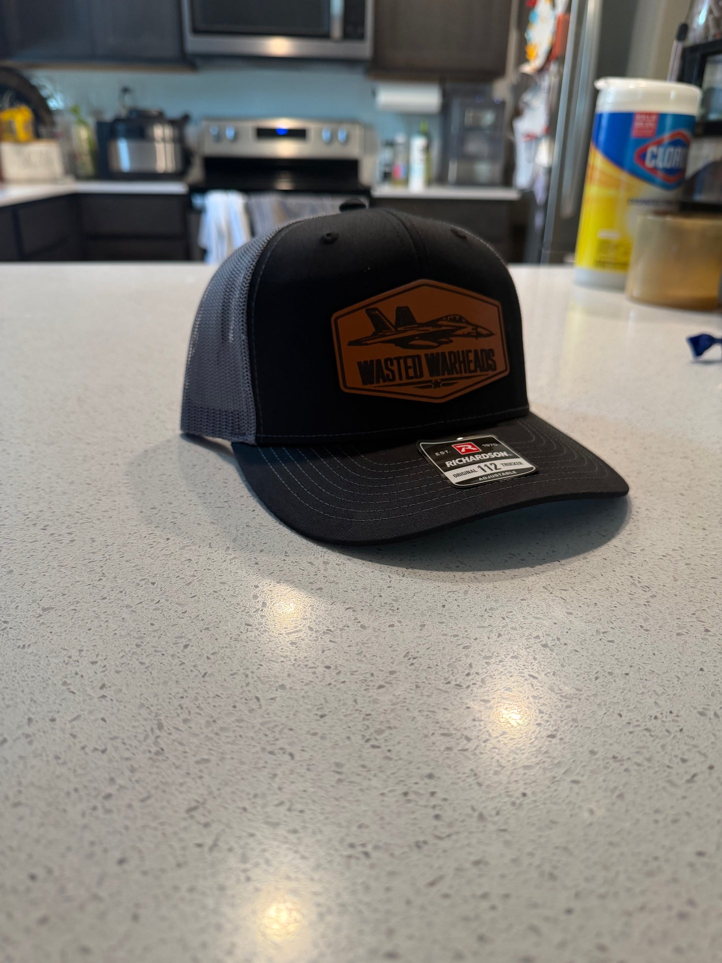 SOLID LEATHER PATCH HAT